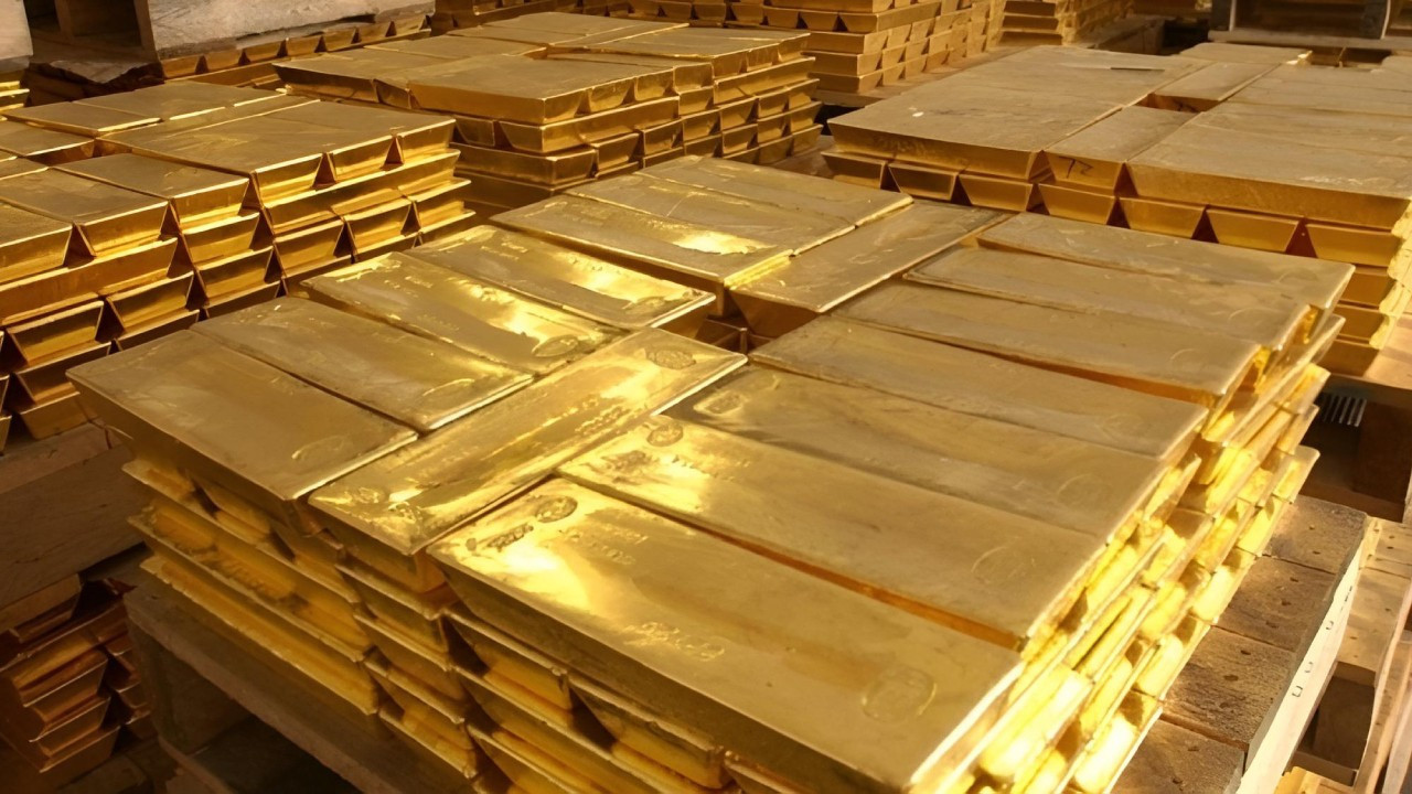 Altın hız kesmiyor: Kilogramı 6 milyon 770 bin lirayı geçti