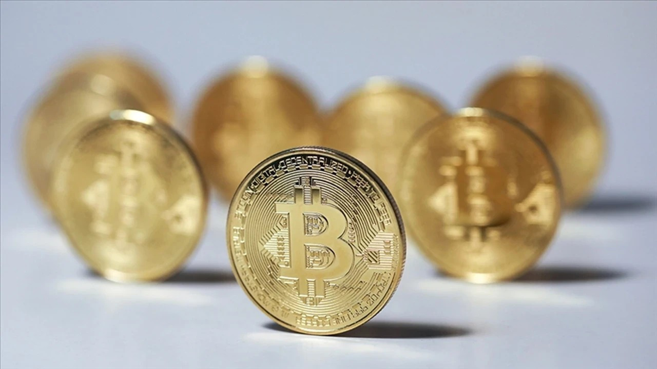 847 bin Bitcoin’i olan iş insanı: Ev almayın