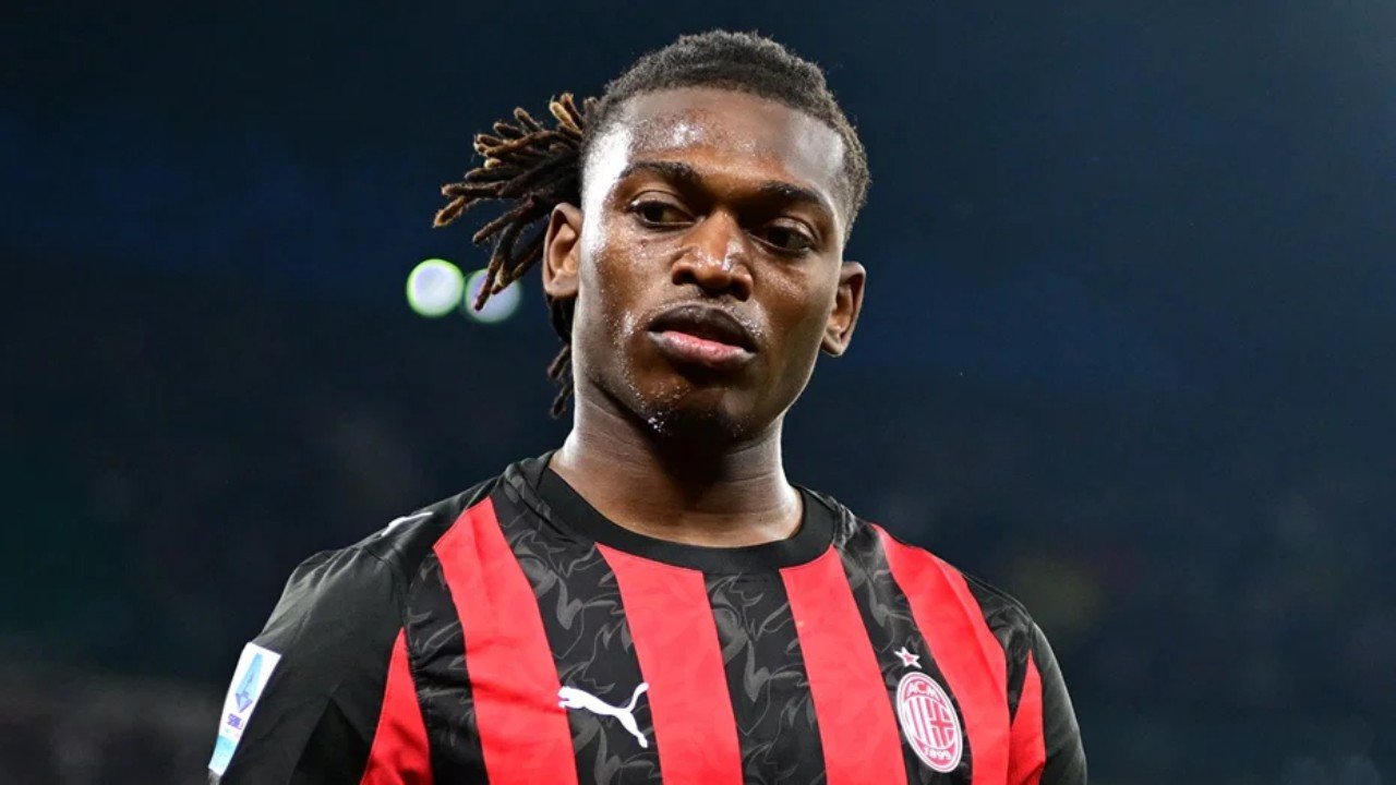Galatasaray, Rafael Leao transferini resmen açıkladı