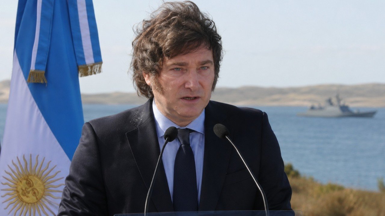 Falkland Adaları petrol gerilimi büyüyor Milei’den yaptırım ve üs hamlesi