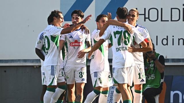 Çaykur Rizespor’dan Eyüpspor deplasmanında kritik galibiyet!