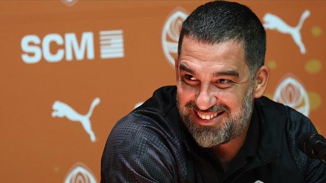 Arda Turan’ın ekibine 34 dakika yetti! Bileği bükülmüyor