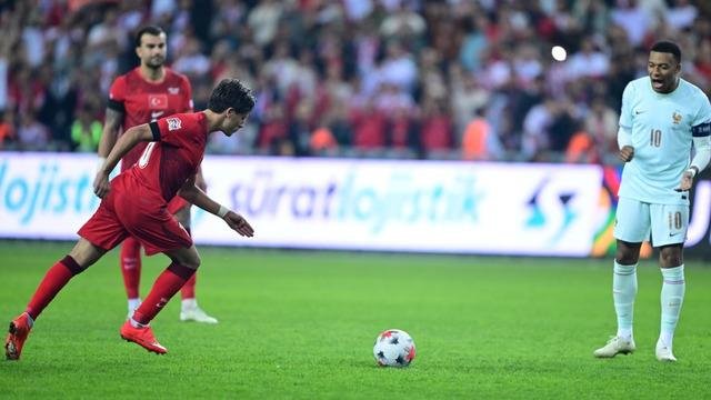 Milli maçta akılalmaz skandal! Kylian Mbappe’den Arda Güler’e çirkin sabotaj: Madrid’deki dostluk Kocaeli’de bitti
