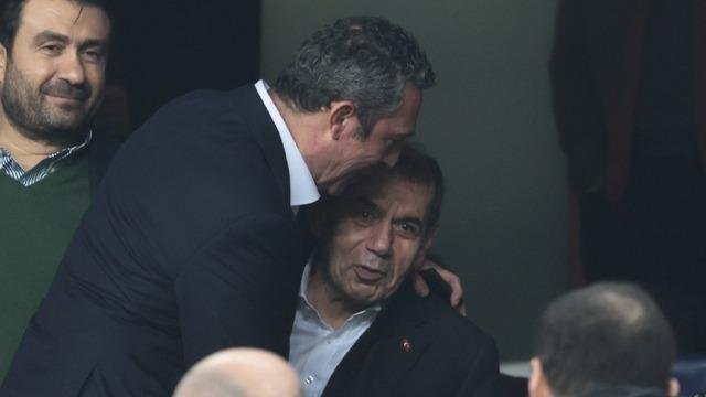 Ali Koç ayrıldı, Dursun Özbek talip oldu! Hemen Kopenhag’a gitti