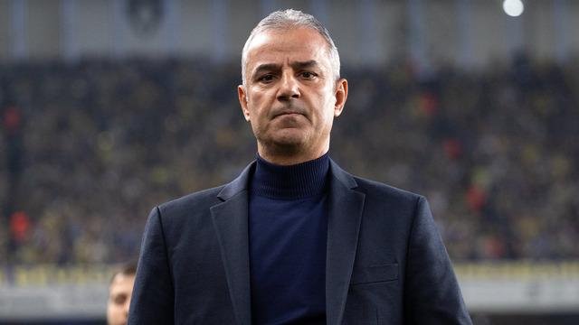 Fenerbahçe’de İsmail Kartal açıkladı! “Maalesef 4-5 hafta oynayamayacak”