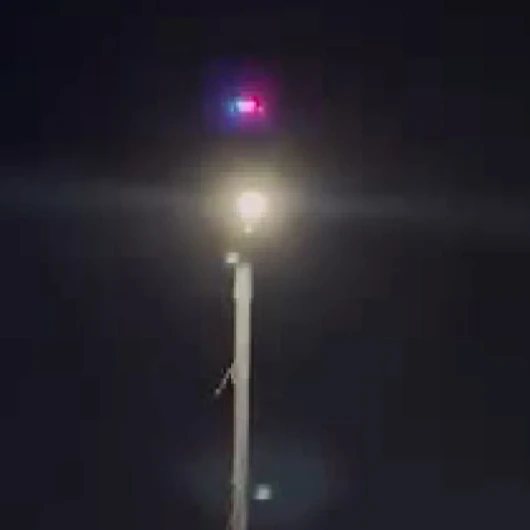Üsküdar sahilinde alkol içenlere gökyüzünden polis uyarısı