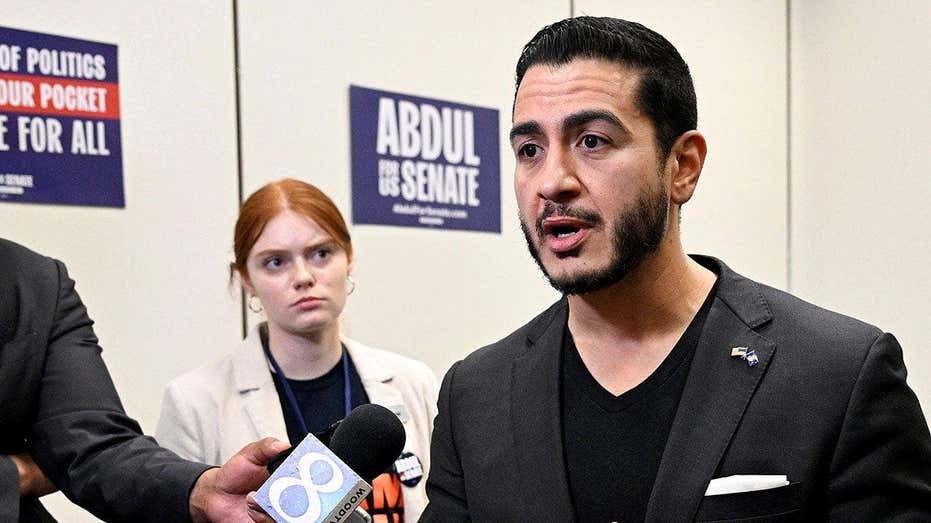 Abdul El-Sayed touts ‘whole a–’ medical credentials while defending sex changes for children