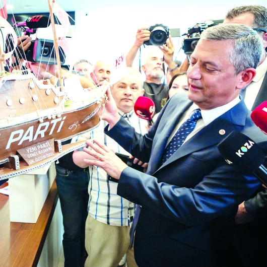 Yeni Parti’de yeniden isim arayışı