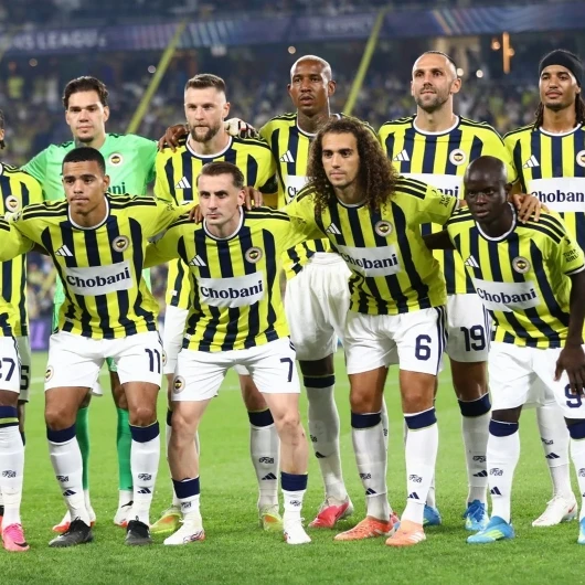 Fenerbahçe’de UEFA listesi netleşti: 4 futbolcu kadroya alınmadı