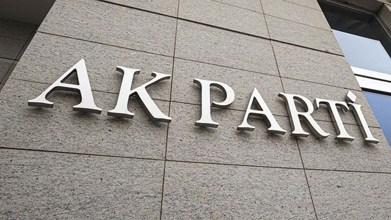 4’ü CHP, 3’ü YRP, 1’i İYİ Parti’den… 9 belediye başkanı daha bugün AK Parti’ye geçiyor