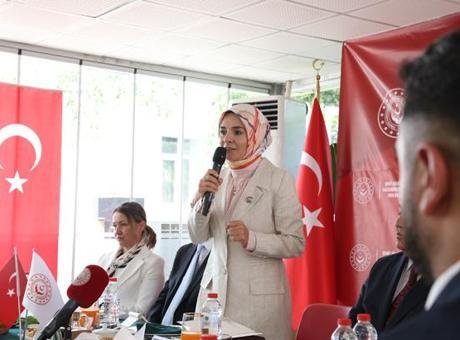 Bakan Göktaş: Terörsüz Türkiye süreci, geçmişi unutmak değil, milli birlik ve beraberliğimizi daha da güçlendirmenin adıdır