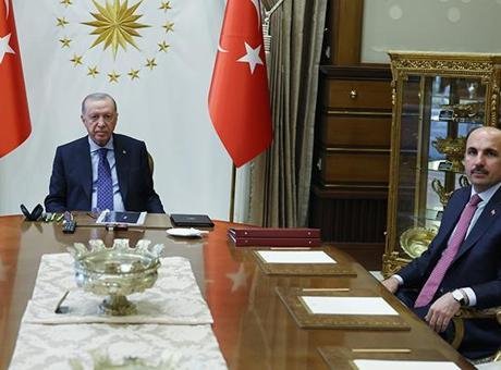 Cumhurbaşkanı Erdoğan, Konya Büyükşehir Belediye Başkanı Uğur İbrahim Altay’ı kabul etti