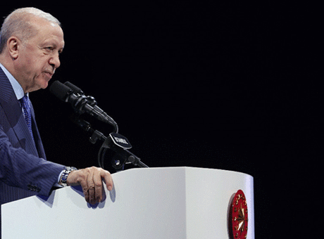Son dakika… Cumhurbaşkanı Erdoğan: En utanç verici kitap katliamları darbe dönemlerinde yaşandı