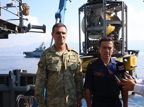 Girne açıklarında batan gemiye ilişkin arama kurtarma faaliyeti yürüten komutanlardan açıklama