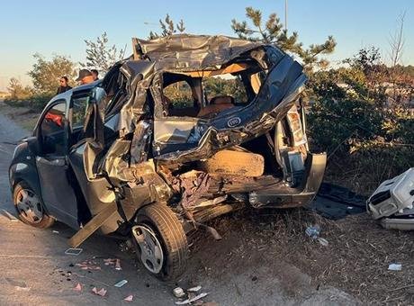 Kuzey Marmara Otoyolu’nda feci kaza! TIR, hafif ticari araca çarptı