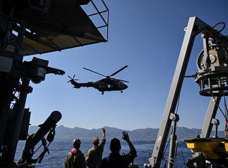 Girne’deki gemi enkazının çıkarılması yönündeki çalışmalar yarın netleşecek