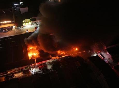 Eskişehir’de Sanayi Sitesi’nde korkutan yangın! Çok sayıda ekip bölgeye sevk edildi