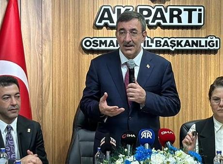Cumhurbaşkanı Yardımcısı Cevdet Yılmaz: Türkiye siyasi istikrarını güçlü bir şekilde sürdürüyor