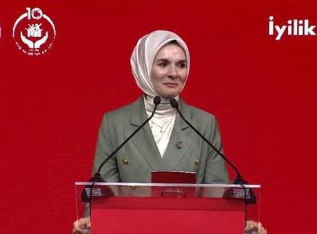 ‘İyilik Var’ web sitesi ve mobil uygulaması erişime açıldı