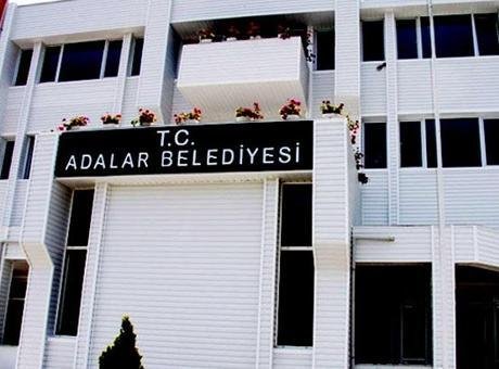 Adalar Belediye Başkan Vekili Medine Pamuk görevinden istifa etti: Valilik seçim tarihini açıkladı