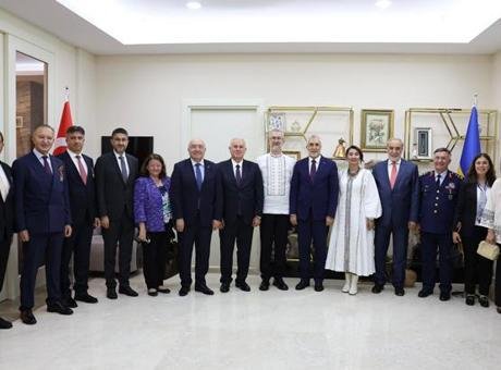 Bakan Işıkhan: Türkiye ve Ukrayna arasındaki dostluk ve dayanışmanın daha da güçleneceğine inanıyoruz
