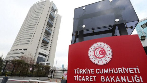 ‘Bosna kasabı’ görselli skandal çorap! Bakanlık harekete geçti