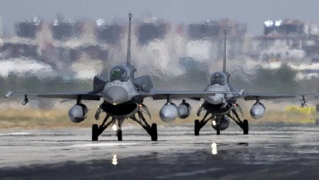 ABD ordusuna ait F-16 savaş uçağı düştü