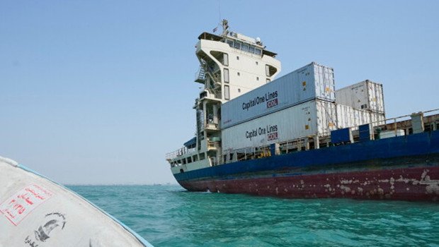 İran’dan Togo bayraklı tankere saldırı