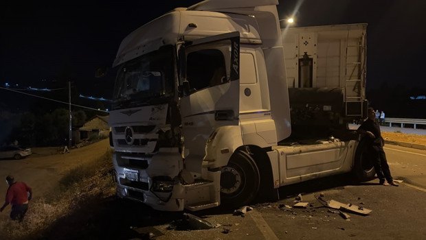 Cilvegözü Sınır Kapısı’nda TIR şoförleri arasında kavga: 3 yaralı