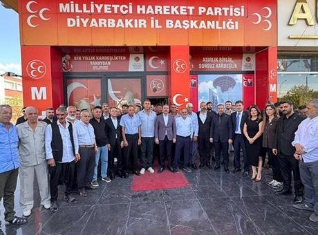 Diyarbakır’da MHP’ye 250 kişi katıldı