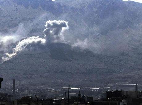 Yemen’deki Husiler, Suudi Arabistan’ın başkenti Riyad’daki bazı noktaları hedef aldı