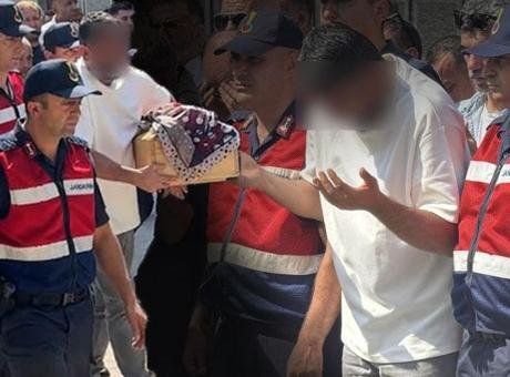 – Bir babanın en zor sınavı: Önce eşini 5 gün sonra kızını kaybetti