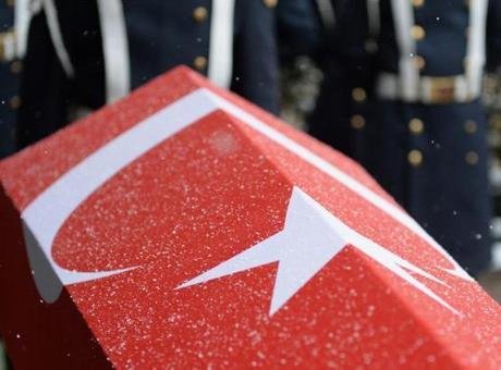 Zeytin Dalı Harekatı bölgesinde görevi sırasında rahatsızlanan asker şehit oldu