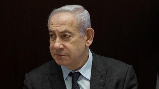 Netanyahu son seçim anketlinde muhalefet adayının gerisine düştü: Fark açılıyor
