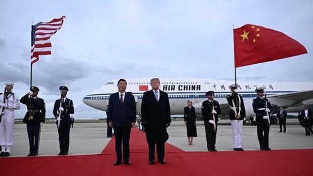 ABD’de görkemli karşılama! Trump’tan gövde gösterisi