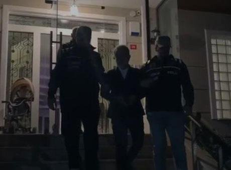 Sosyal medyada ‘bakan istifa edecek’ paylaşımı yapan Ali Tarakcı gözaltına alındı