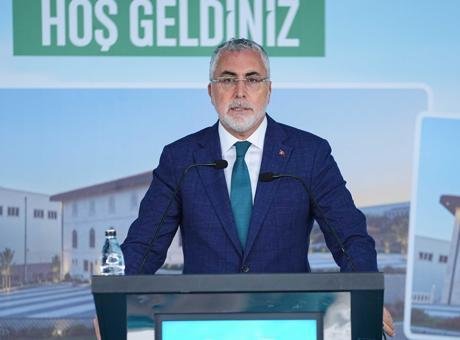 Bakan Işıkhan: İşsizliği yüzde 7,6 seviyesine indirmeyi hedefliyoruz