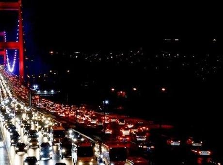 İstanbul’da trafik yoğunluğu yüzde 80’e ulaştı