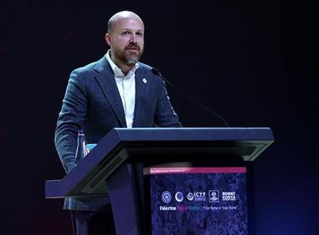 Bilal Erdoğan’dan Filistin Gençlik Forumu’nda boykot çağrısı