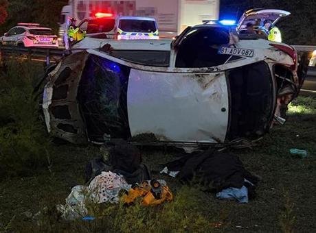 Anadolu Otoyolu’nun Sakarya kesiminde feci kaza! Ölü ve yaralılar var