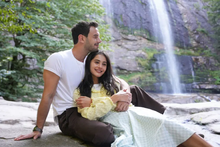 Sevdiğim Sensin başlıyor. Helin Kandemir ve Aytaç Şaşmaz yeni sezonu ilk kez anlattı