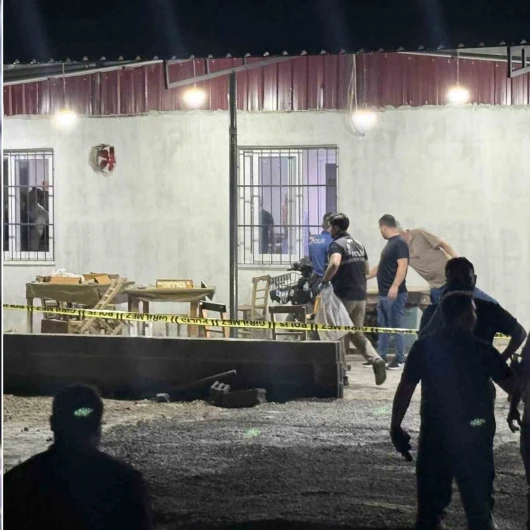 Tarsus’ta kahvehaneye uzun namlulu silahla saldırı: 1 kişi hayatını kaybetti