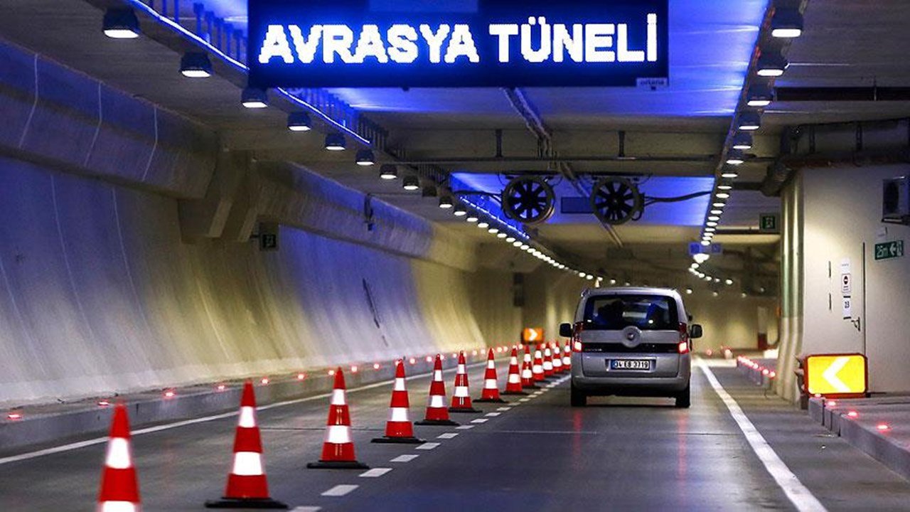 Avrasya Tüneli’nde yeni rekor: Bir günde 94 bin 489 araç geçti