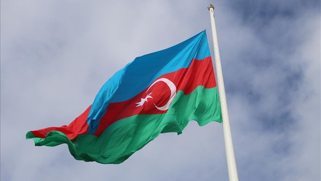 Azerbaycan’da 10,8 milyar dolarlık yatırım için 23 anlaşma imzalandı