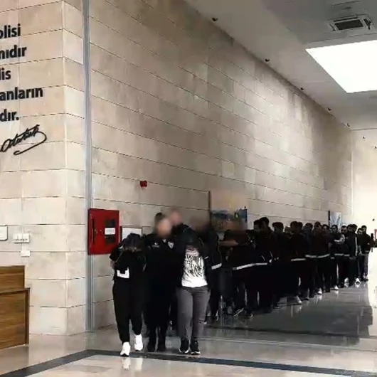 Afyonkarahisar’da ‘reçeteli ilaçların yasa dışı yollarla temini’ operasyonu: 19 tutuklama