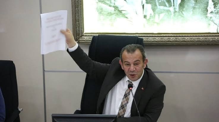 CHP’li Bolu Belediyesi’nde 34 milyonluk büyük vurgun! Yolsuzluk çetesi adliyeye sevk edildi!