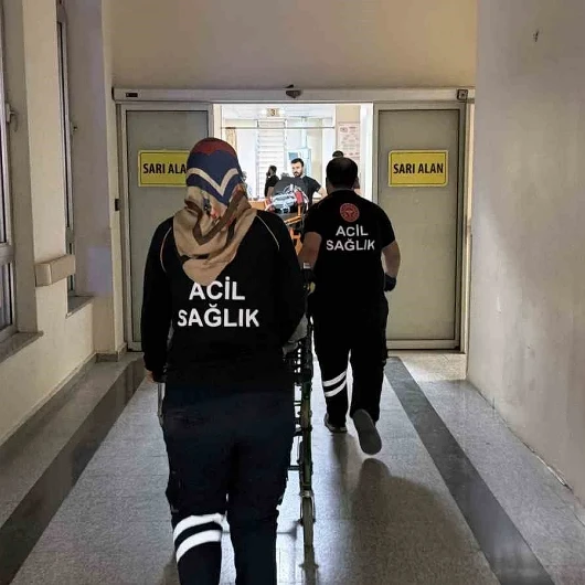 Poşete doldurdukları samana kolonya döktüler: Küçük çocuk yaralandı