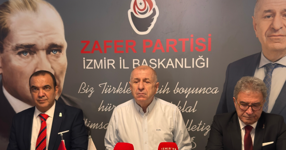 Dertleri hizmet değil istismar: Ümit Özdağ’ın tek sermayesi Atatürk