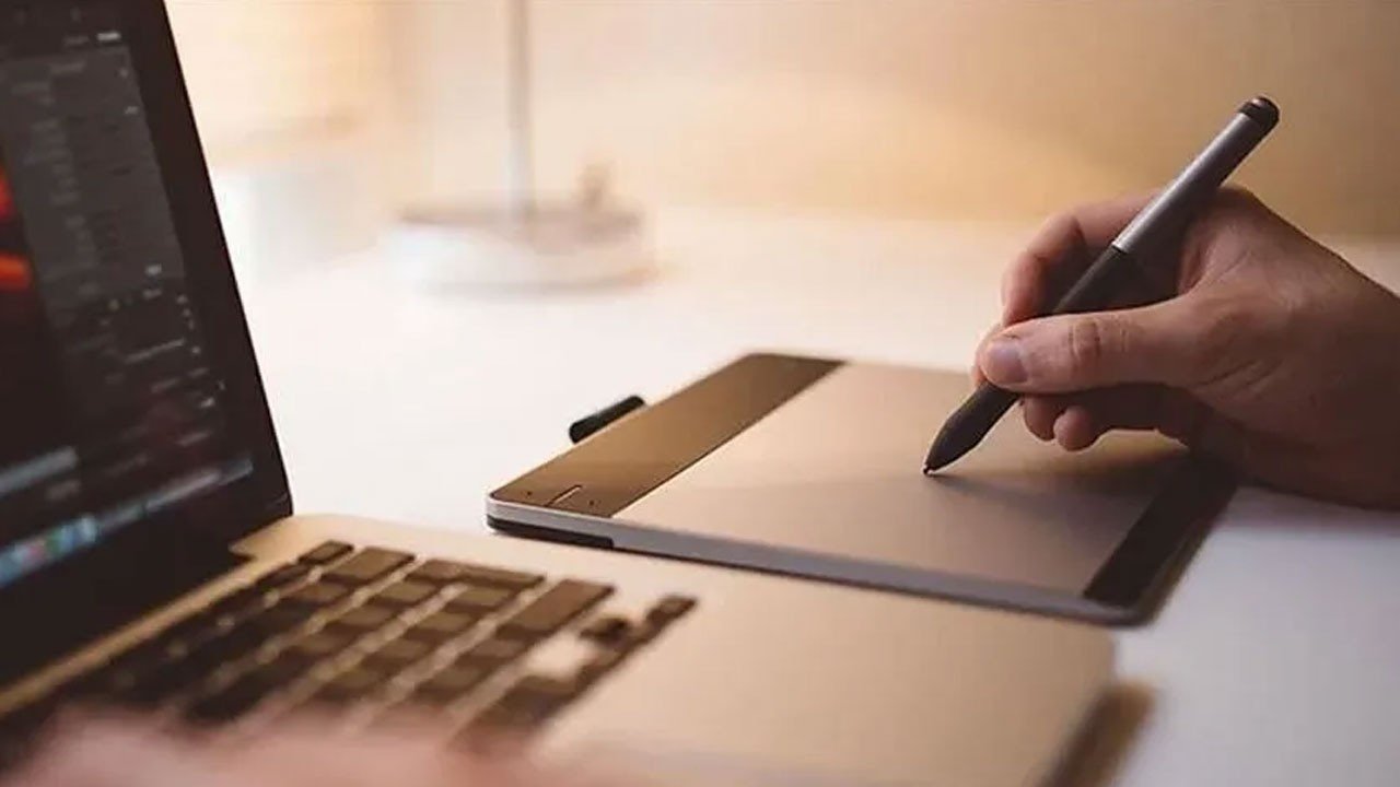 Şirketlerde dijitalleşme hızlandı: Her iki girişimden biri yüksek hızlı internet kullanıyor