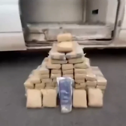 Diyarbakır’da 56 kilogram toz esrar ele geçirildi